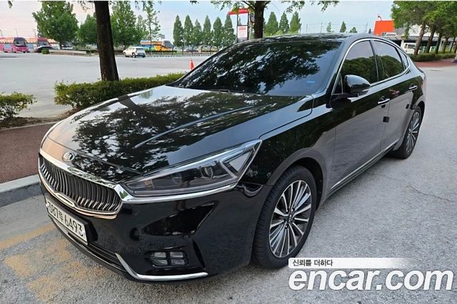 Kia K7 3.0 LPI Prestige (Rental Car)