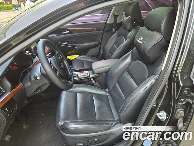 Kia K7 3.0 LPI Prestige (Rental Car) 2016 — фото 9