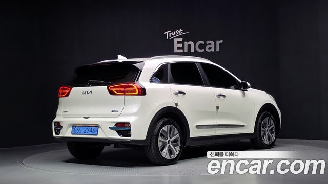 Kia Niro EV Prestige 2022 — фото 2