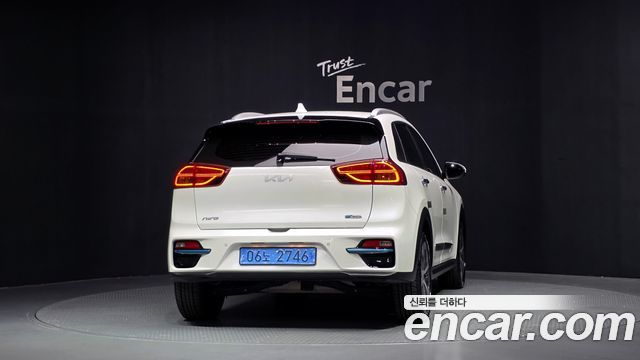Kia Niro EV Prestige 2022 — фото 4