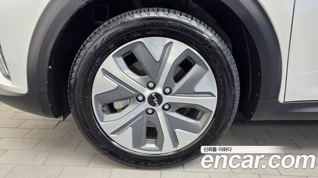 Kia Niro EV Prestige 2022 — фото 5