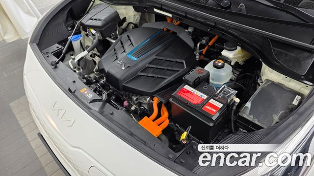 Kia Niro EV Prestige 2022 — фото 6