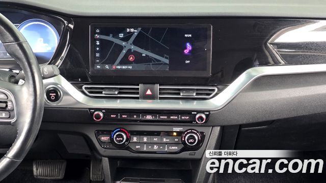 Kia Niro EV Prestige 2022 — фото 14