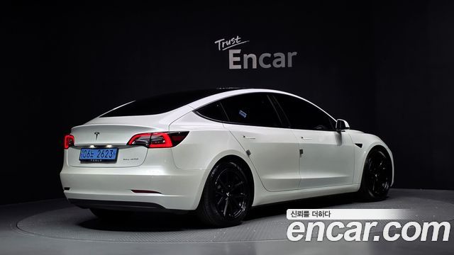 Tesla Model 3 Long Range AWD 2022 — фото 2