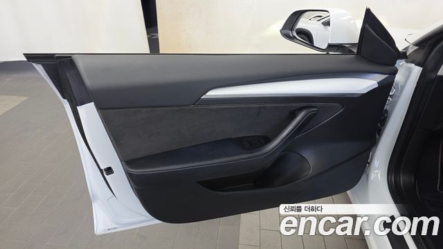 Tesla Model 3 Long Range AWD 2022 — фото 30