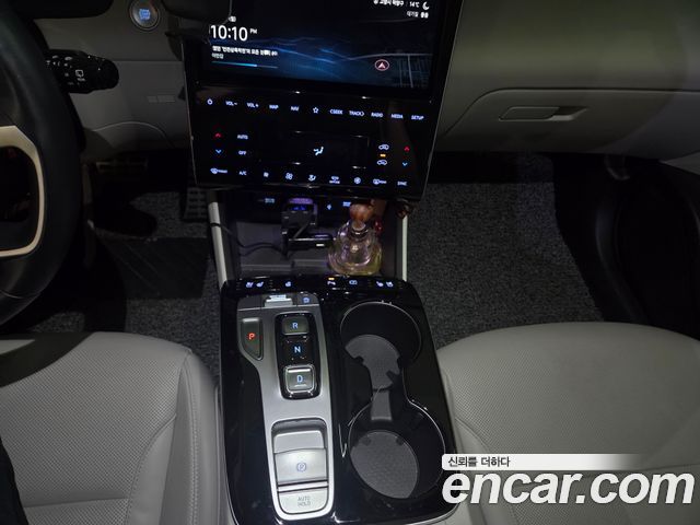 Hyundai Tucson (NX4) Gasoline 1.6 Turbo 2WD Inspiration 2022 — фото 9