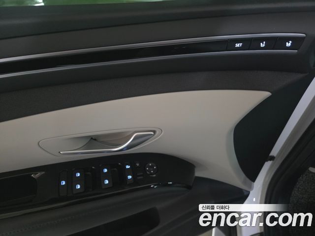 Hyundai Tucson (NX4) Gasoline 1.6 Turbo 2WD Inspiration 2022 — фото 14