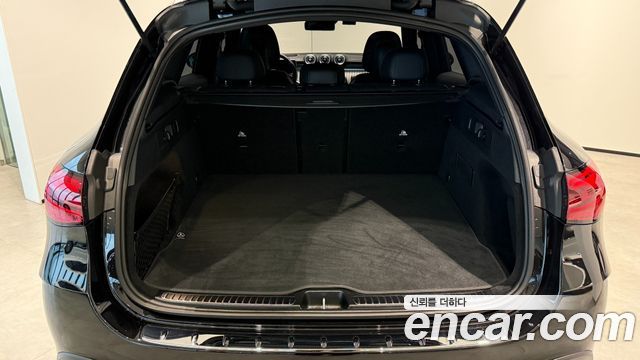 Mercedes-Benz GLC-Class (X254) GLC300 4MATIC AMG Line 2026 — фото 10