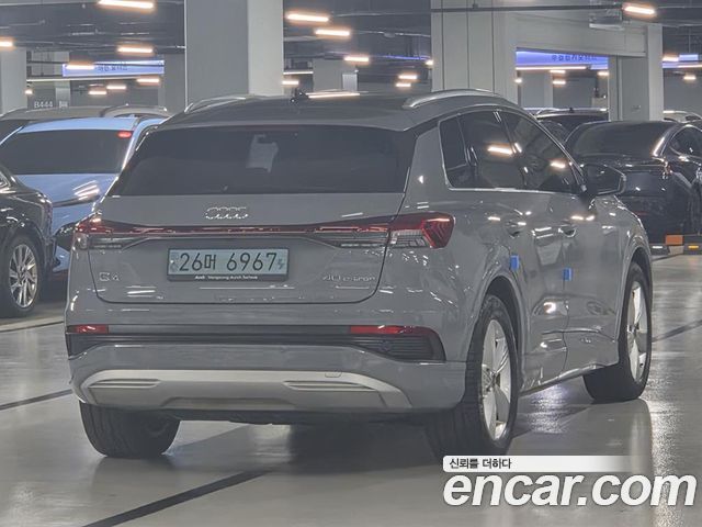 Audi Q4 e-tron (F4) 40 2022 — фото 4