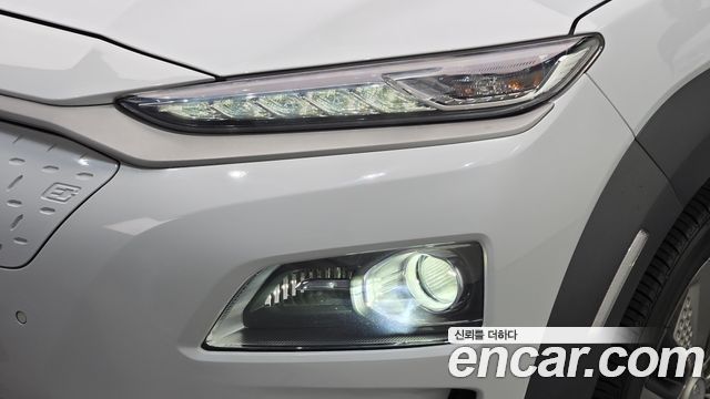 Hyundai Kona Electric Premium 2019 — фото 22
