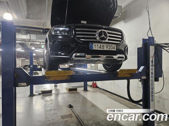 Mercedes-Benz GLB-Class (X247) GLB200 d 2024 — фото 1