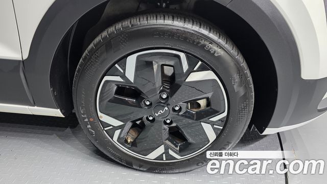 Kia Niro EV Air 2023 — фото 21