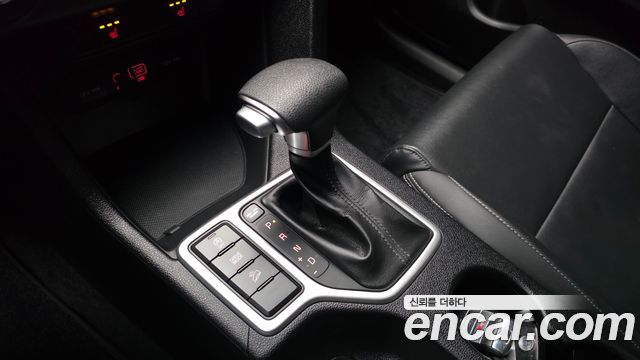Kia Sportage (IV) Diesel 1.7 2WD Trendy 2018 — фото 9