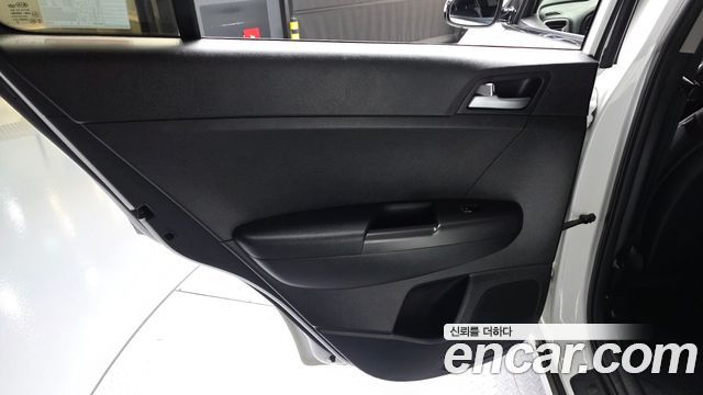 Kia Sportage (IV) Diesel 1.7 2WD Trendy 2018 — фото 25