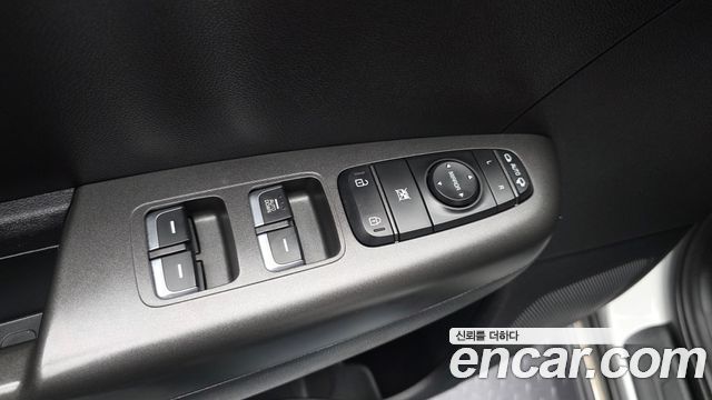 Kia Sportage (IV) Diesel 1.7 2WD Trendy 2018 — фото 29