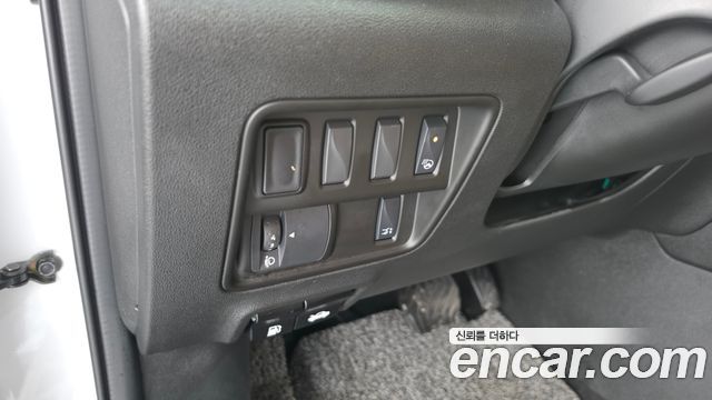 Renault Korea QM6 2.0 LPe RE 2WD 2021 — фото 23