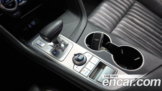 Genesis G70 2.2D AWD Supreme 2018 — фото 9