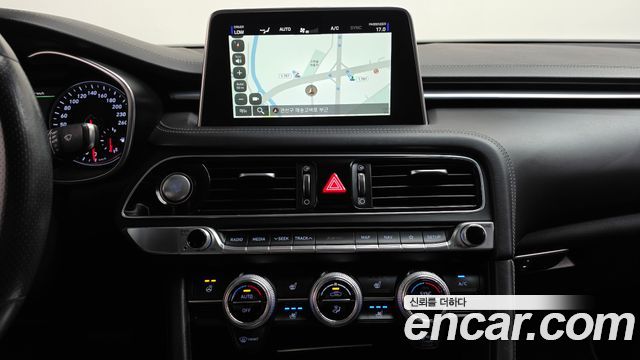 Genesis G70 2.2D AWD Supreme 2018 — фото 17