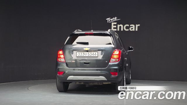 Chevrolet Trax 1.4 LT Deluxe 2018 — фото 4