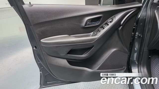 Chevrolet Trax 1.4 LT Deluxe 2018 — фото 24