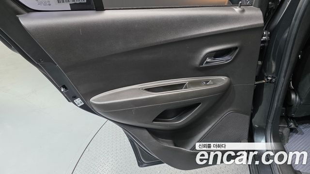 Chevrolet Trax 1.4 LT Deluxe 2018 — фото 25