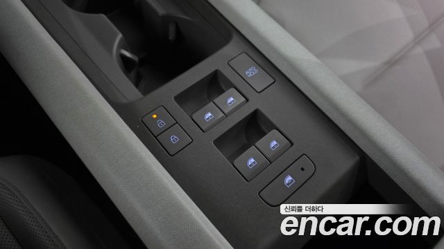 Hyundai Ioniq 6 Long Range Exclusive + 2023 — фото 16