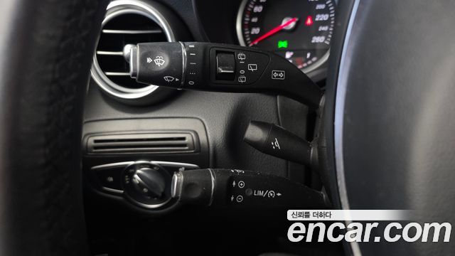 Mercedes-Benz GLC-Class (X253) GLC300 4MATIC 2019 — фото 17