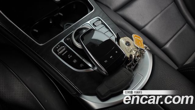 Mercedes-Benz GLC-Class (X253) GLC300 4MATIC 2019 — фото 18