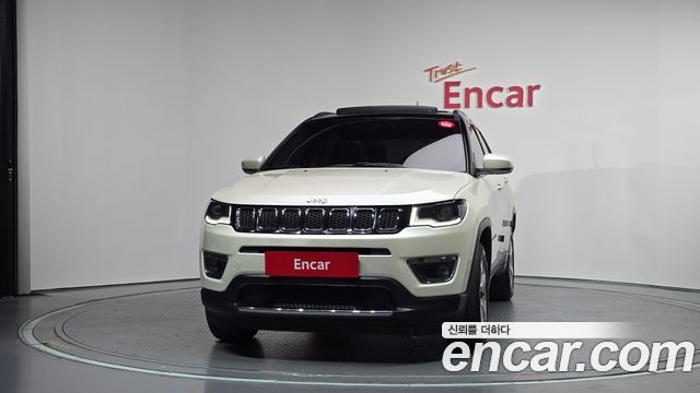 Jeep Compass (II) 2.4 Limitied AWD 2019 — фото 3
