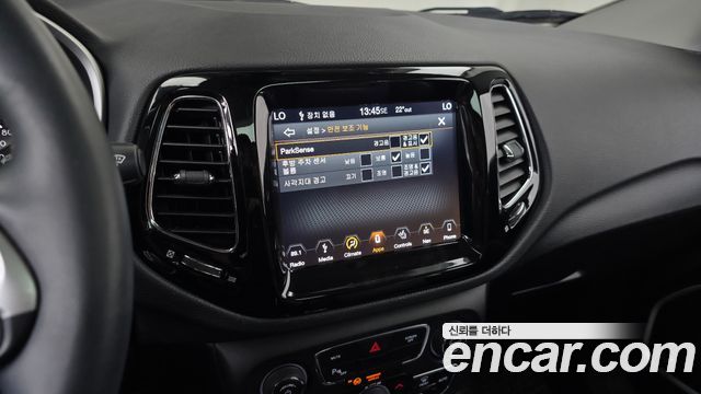Jeep Compass (II) 2.4 Limitied AWD 2019 — фото 14