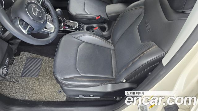 Jeep Compass (II) 2.4 Limitied AWD 2019 — фото 20