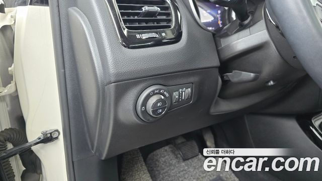 Jeep Compass (II) 2.4 Limitied AWD 2019 — фото 28