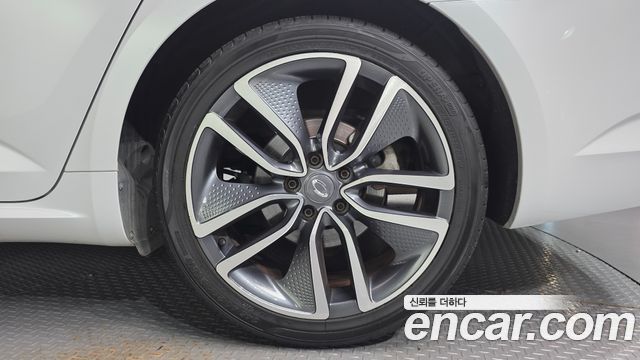 Renault Korea SM6 2.0 GDe RE 2016 — фото 21