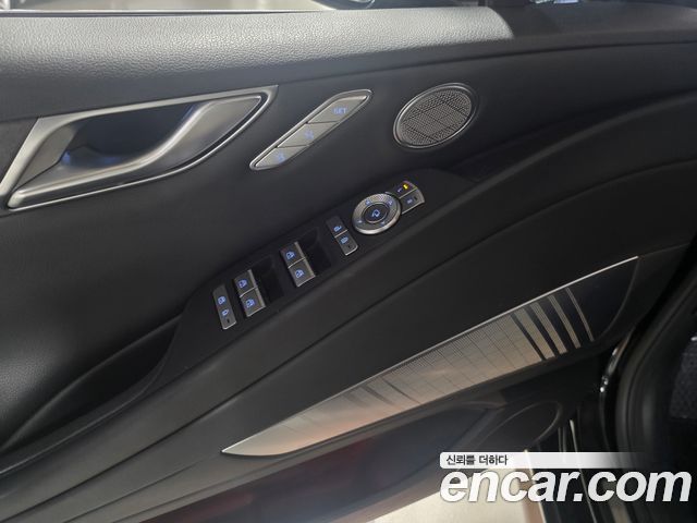 Genesis Electrified G80 (RG3) e-AWD 2023 — фото 11