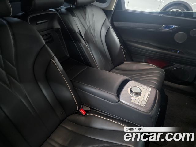 Genesis Electrified G80 (RG3) e-AWD 2023 — фото 16
