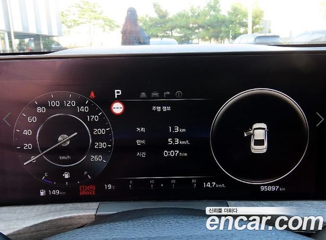 Kia K8 2.5 Gasoline 2WD Noblesse 2022 — фото 9