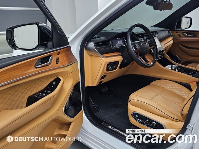 Jeep Grand Cherokee (WL) 4xe Summit Reserve 2023 — фото 15