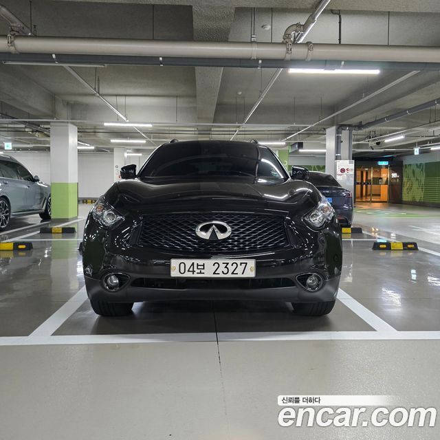 Infiniti QX70 3.7 AWD 2017 — фото 3