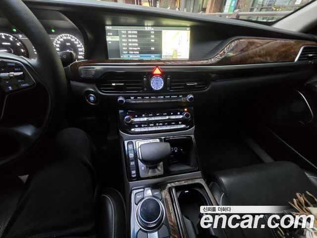 Genesis EQ900 3.8 GDI AWD Prestige 2018 — фото 6