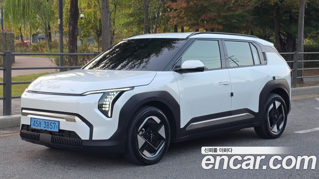Kia EV3 Long Range 2WD Earth