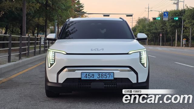 Kia EV3 Long Range 2WD Earth 2025 — фото 3