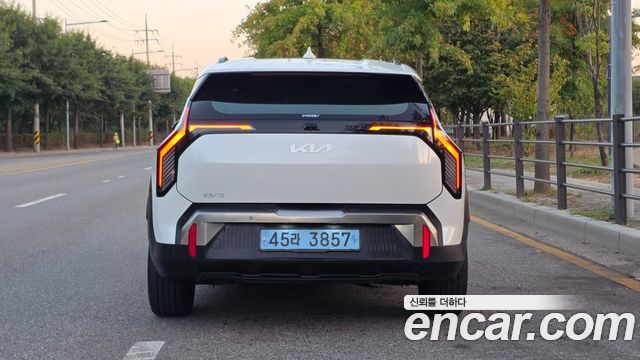 Kia EV3 Long Range 2WD Earth 2025 — фото 4