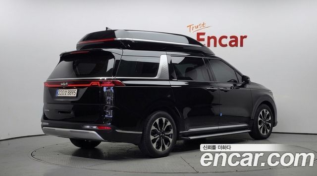 Kia Carnival (IV) Gasoline 9-Seater Hi-Limousine Signature 2023 — фото 2