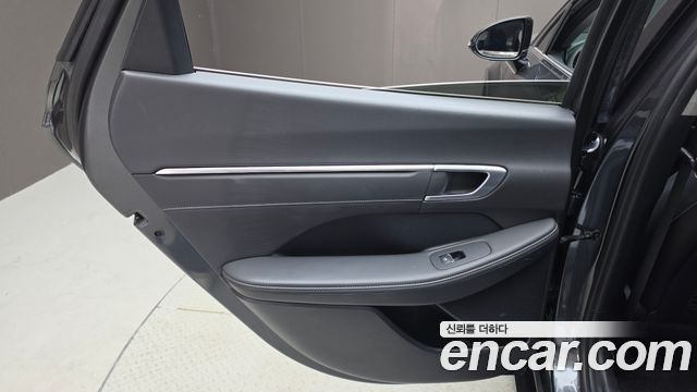 Hyundai Sonata (DN8) 2.0 Premium Plus 2022 — фото 25