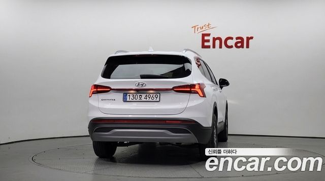 Hyundai Santa Fe HEV 1.6 2WD Prestige Choice 2023 — фото 4
