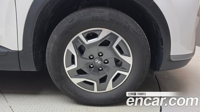 Hyundai Santa Fe HEV 1.6 2WD Prestige Choice 2023 — фото 21