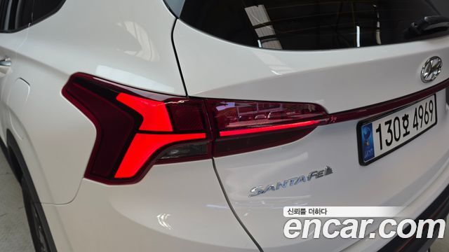 Hyundai Santa Fe HEV 1.6 2WD Prestige Choice 2023 — фото 23