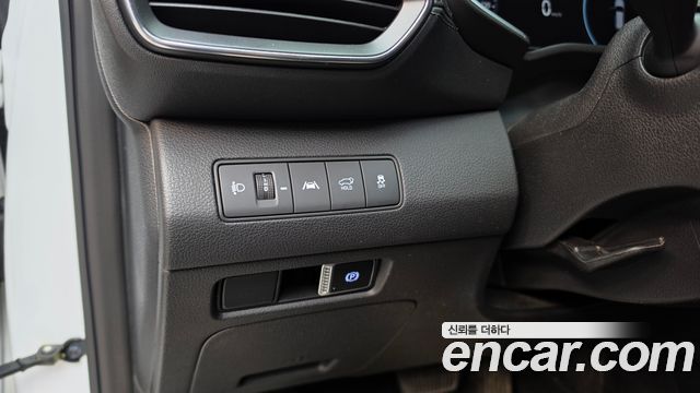Hyundai Santa Fe HEV 1.6 2WD Prestige Choice 2023 — фото 29