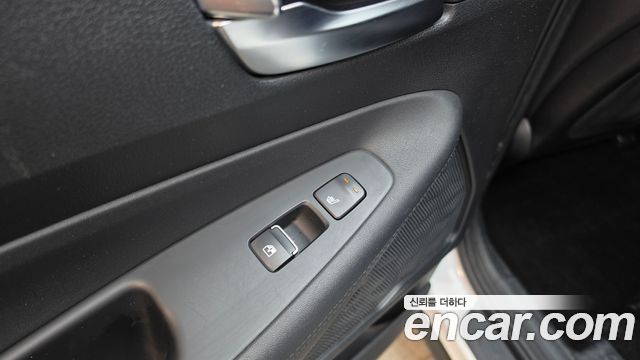 Hyundai Santa Fe HEV 1.6 2WD Prestige Choice 2023 — фото 31