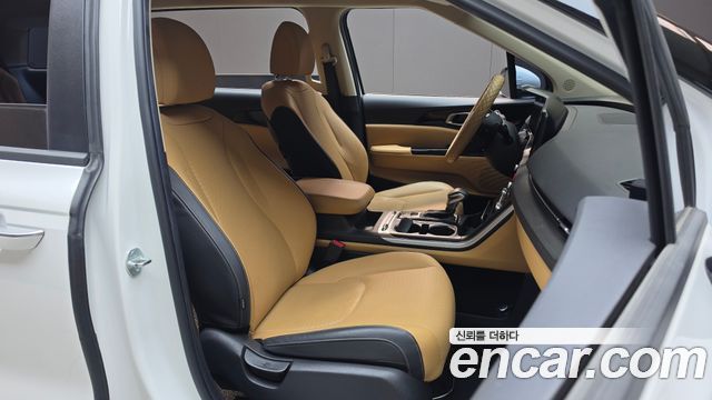 Kia Carnival (IV) Gasoline 9-Seater Prestige 2023 — фото 12
